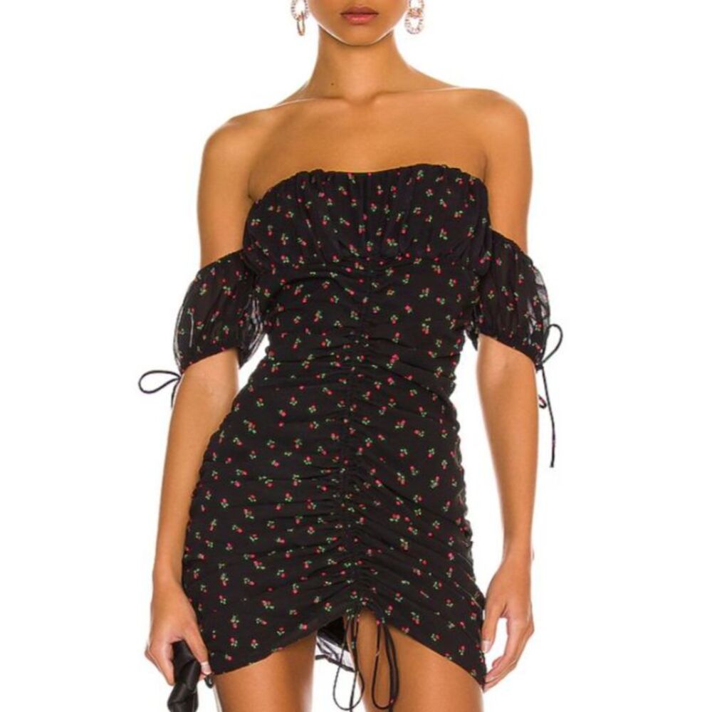 NWT More To Come Emily Off Shoulder Dress Ruched Black Red Floral Small